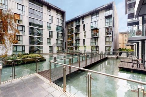 2 bedroom flat for sale, Times Square, Hooper Street, E1 8GF