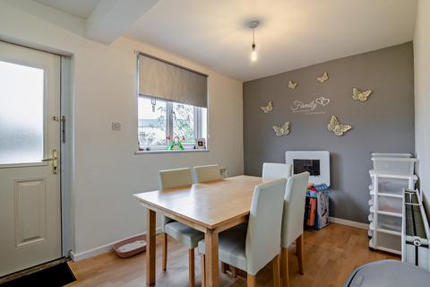 3 bedroom semi-detached house for sale, Sowood Avenue, Ossett WF5