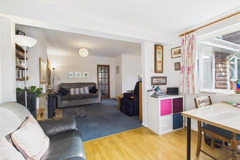 undefined, Oberon Close, Rugby CV22
