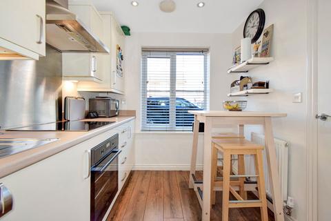 3 bedroom semi-detached house for sale, Llama Close, Leyland PR25