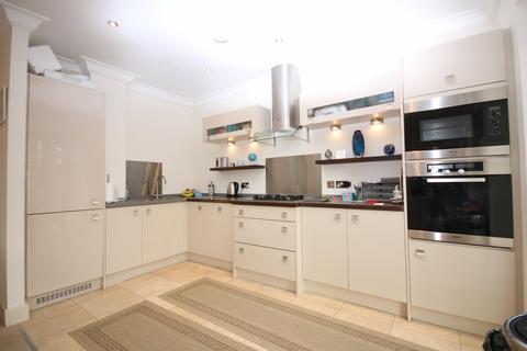 undefined, Norman Avenue, Oxfordshire RG9