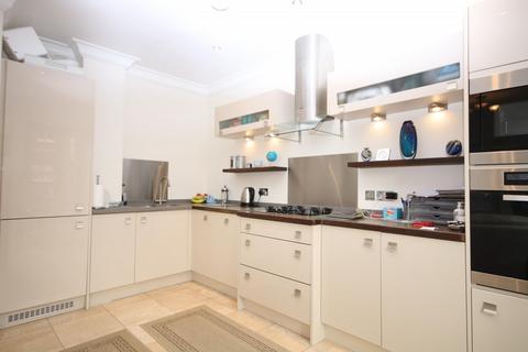 undefined, Norman Avenue, Oxfordshire RG9