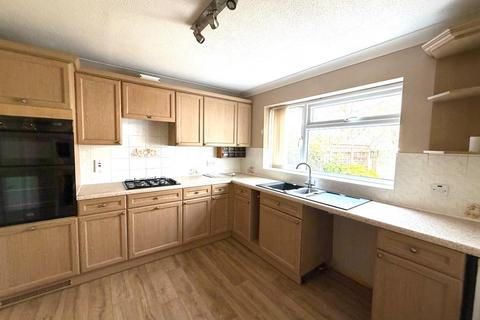 4 bedroom detached house for sale, Mellanby Close, Street