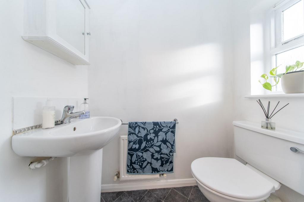 Living Level Toilet