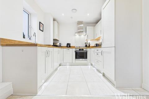 undefined, Whinham Green, Aylesbury HP18
