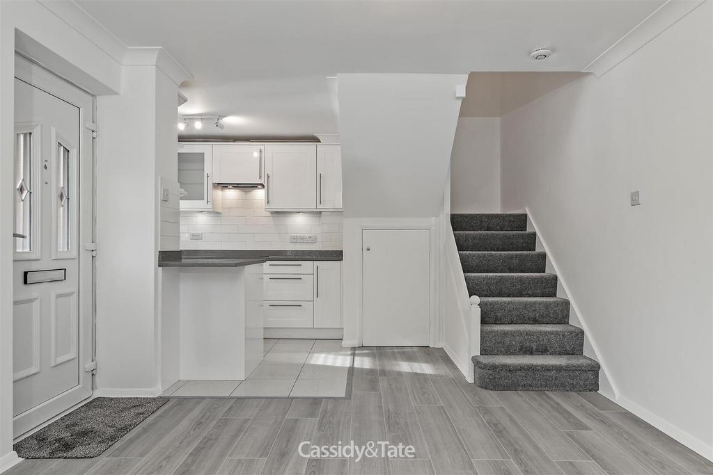 14 Wilstone Drive-7.jpg