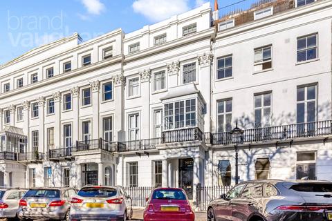 Sussex Square, Brighton, BN2
