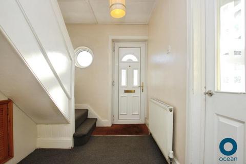2 bedroom terraced house to rent, Filton Avenue, Bristol BS34