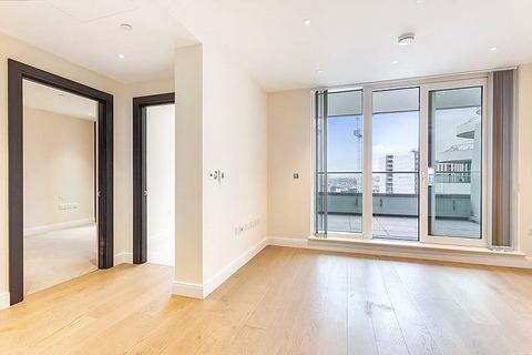 2 bedroom apartment for sale, Queenstown Road, London