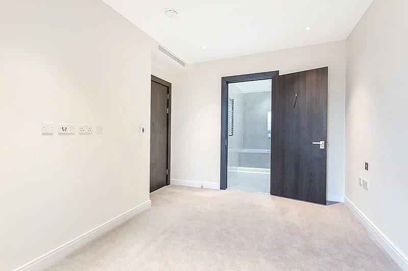 Master Bedroom Es