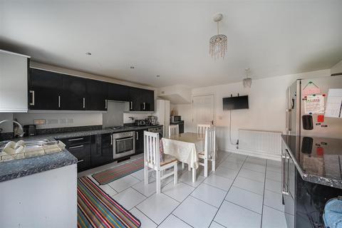 3 bedroom townhouse for sale, Ffordd Donaldson, Copper Quarter, Pentrechwyth, Swansea