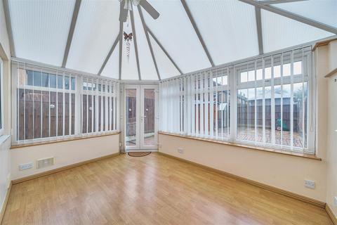 3 bedroom end of terrace house for sale, 39 Lancaster Road, Shrewsbury, SY1 3JZ