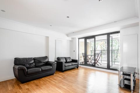 2 bedroom apartment to rent, Woodseer Street, E1