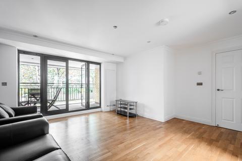 2 bedroom apartment to rent, Woodseer Street, E1
