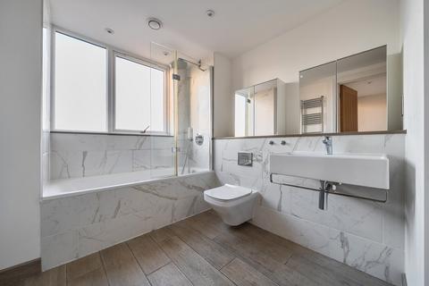 2 bedroom flat to rent, Maritime Walk, Southampton SO14