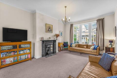 5 bedroom detached house for sale, Oakwood Drive, Oakwood, Leeds