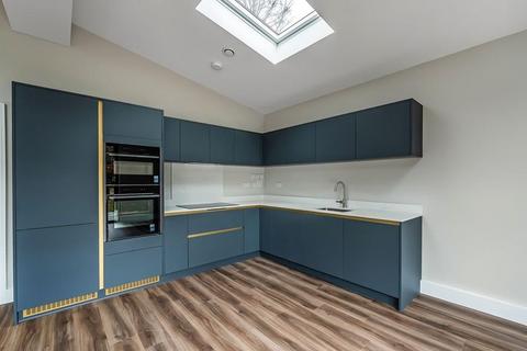 undefined, GIVONS GROVE, LEATHERHEAD, KT22