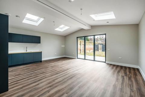 undefined, GIVONS GROVE, LEATHERHEAD, KT22