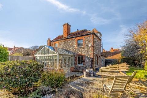 3 bedroom semi-detached house for sale, Historic Overstrand Cottage Offering Stylish, Tranquil Coastal Living