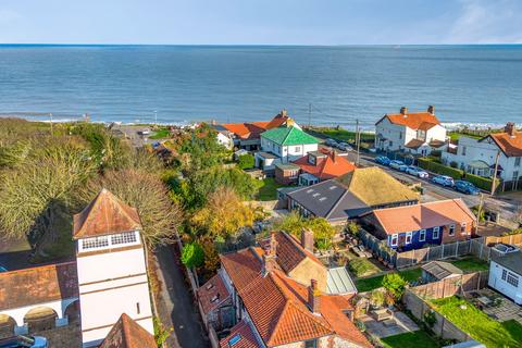 3 bedroom semi-detached house for sale, Historic Overstrand Cottage Offering Stylish, Tranquil Coastal Living