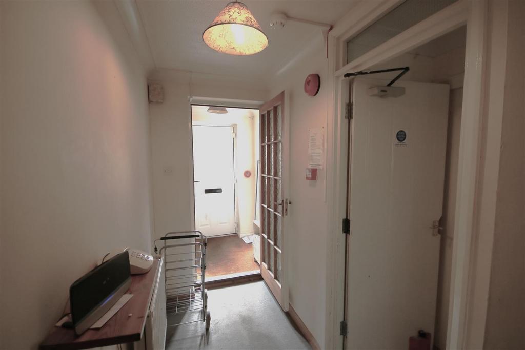 Entrance b.JPG