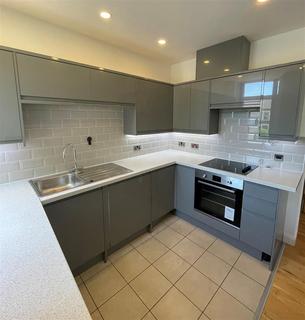 3 bedroom apartment to rent, Richmond Road, Cardiff