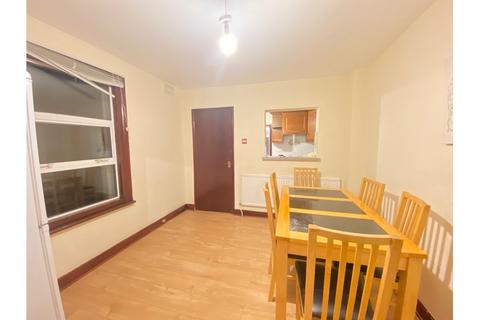 undefined, Victoria Road, Hendon NW4