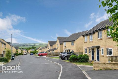 3 bedroom semi-detached house to rent, Beck bridge Lane, Bradford