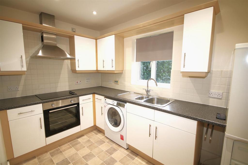 Kitchen a.JPG