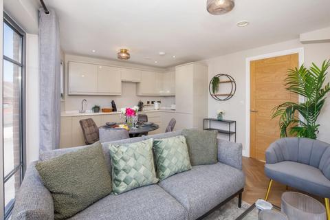 undefined, The Crescent, York YO24