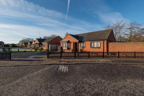 2 bedroom detached bungalow for sale, Neil Avenue, Holt