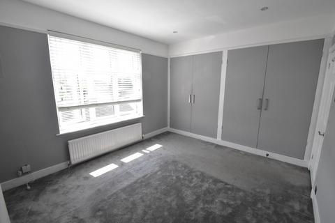 undefined, Kingston Road, Luton, Bedfordshire, LU2 7RZ