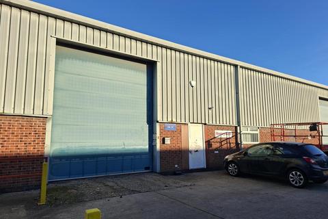 Warehouse to rent, Wymeswold Rd Loughborough LE12 5TY