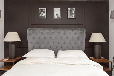 undefined, Devonshire House, Leatherhead KT22