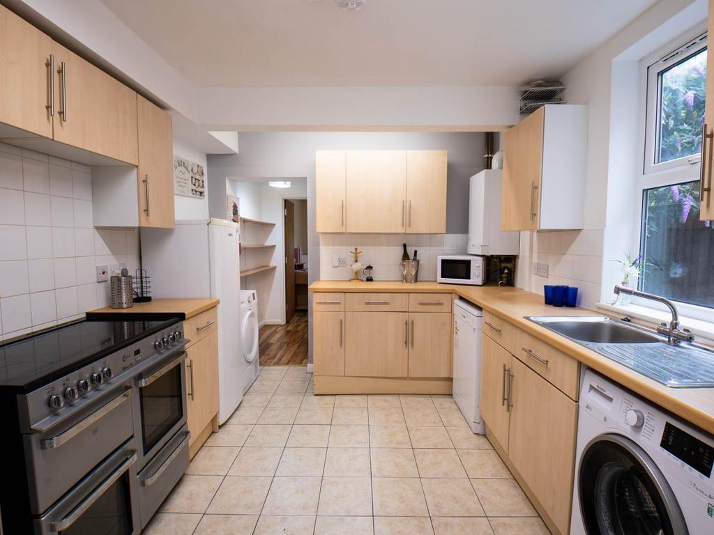 40 St Martins Road C