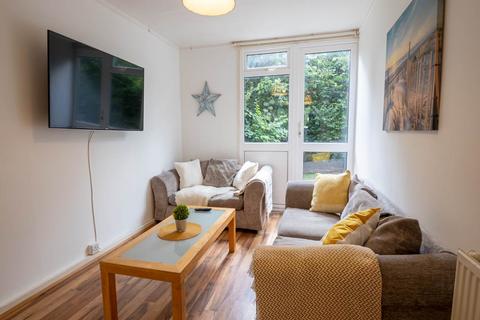undefined, Somner Close, Canterbury, Kent