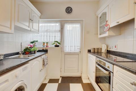 3 bedroom semi-detached bungalow for sale, The Crescent, Benfleet, SS7