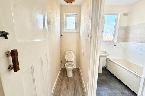 undefined, Eastern Avenue, Ilford IG4