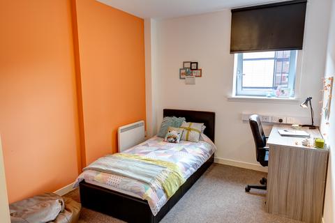 undefined, Central House - Classic Studio -Single Bed at Glasgow, Jamaica Street G1