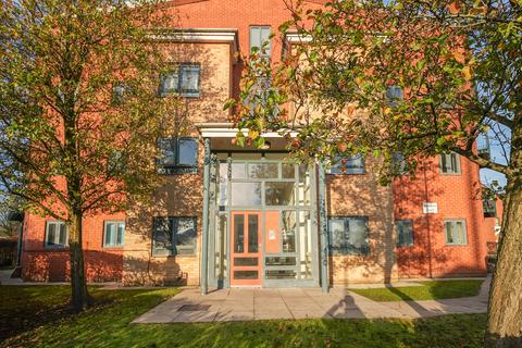 2 bedroom flat for sale, Brocksby Chase, Bolton BL1