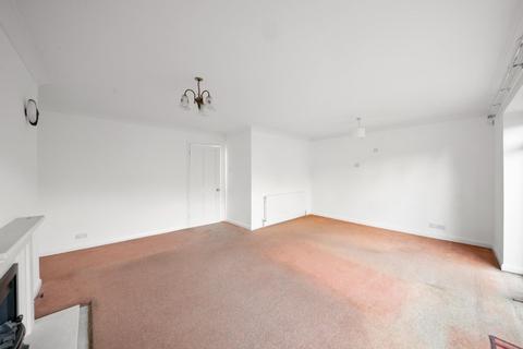 undefined, Heath Road, Uxbridge, UB10 0SL