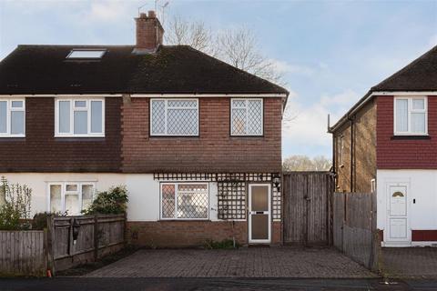 Hanworth Road, Redhill