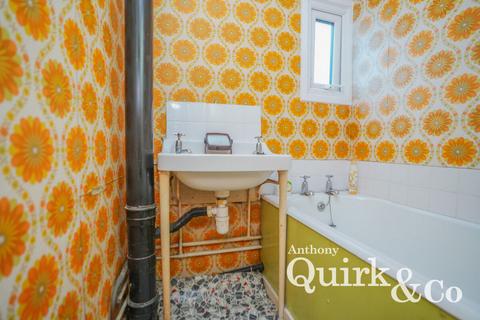 undefined, Link Road, Canvey Island, SS8