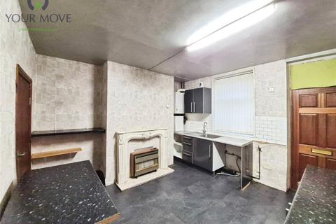 3 bedroom terraced house to rent, Byrl Street, West Yorkshire BD21