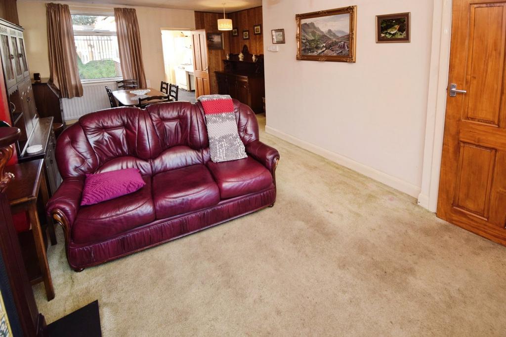 Living/Dining Room