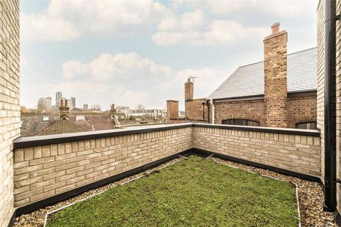 2 bedroom flat to rent, Aveline Street, London SE11