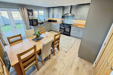 3 bedroom semi-detached house for sale, Kemball Court, Stoke-on-Trent ST4
