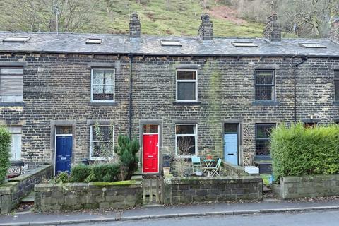 3 bedroom terraced house for sale, Burnley Road, Todmorden OL14