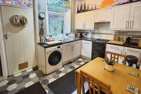 3 bedroom terraced house for sale, Burnley Road, Todmorden OL14