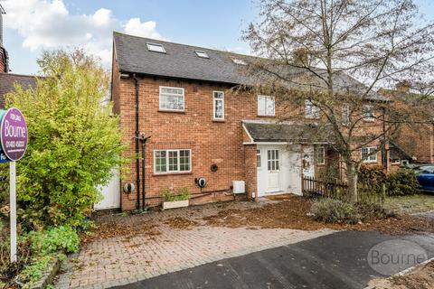 5 bedroom semi-detached house for sale, Upfolds Green, Guildford, Surrey, GU4